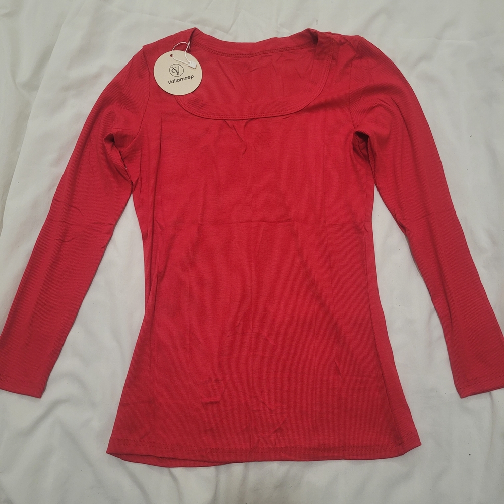 Women's Red Long Sleeve Top